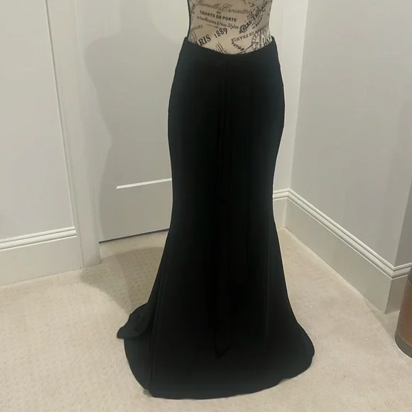 Ladies Stunning Black Evening Maxi Fishtail Skirt - Picture 1 of 6